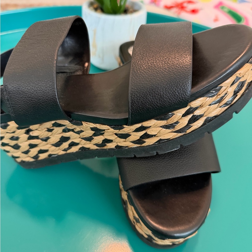 Vince Camuto Black Platform Slide Sandals with Woven Trim
